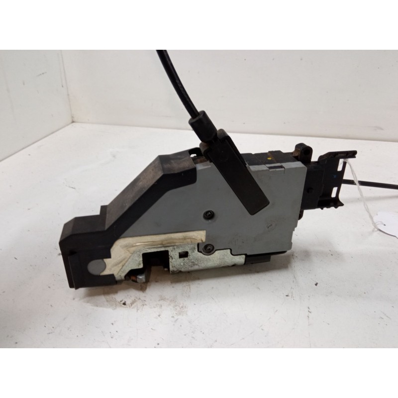 Recambio de cerradura puerta trasera izquierda para citroën c3 picasso (sh_) 1.6 bluehdi 100 referencia OEM IAM   