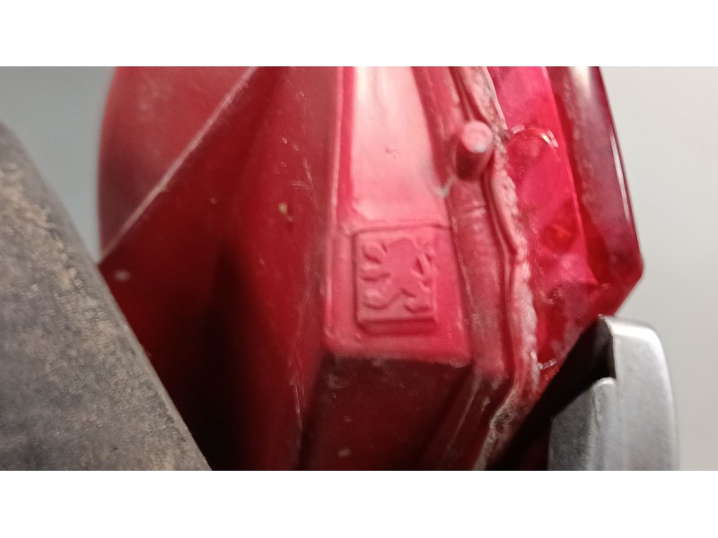Recambio de piloto trasero izquierdo para peugeot 406 (8b) 1.8 16v referencia OEM IAM 9644652677  
