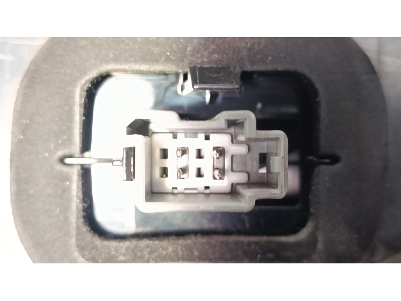 Recambio de piloto trasero izquierdo para ford s-max (wa6) 2.0 tdci referencia OEM IAM 17318701  