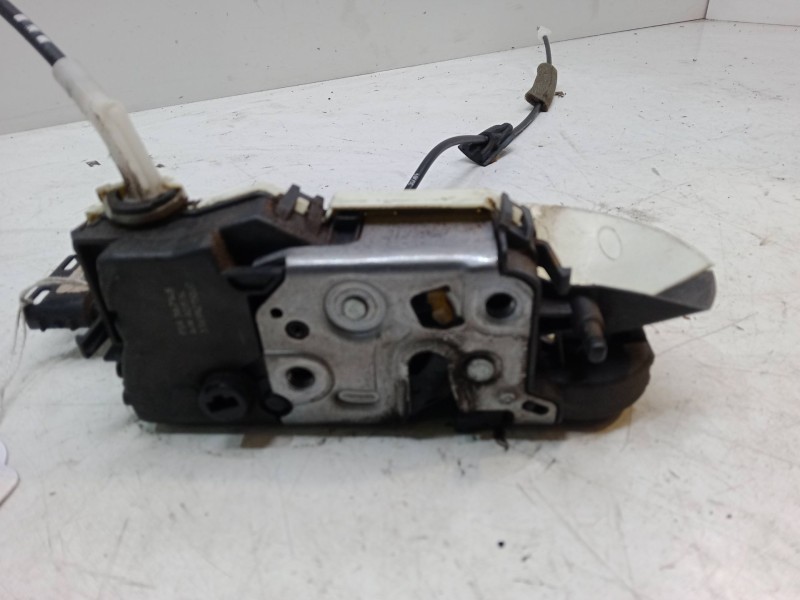Recambio de cerradura puerta delantera izquierda para peugeot 308 i (4a_, 4c_) 1.6 hdi referencia OEM IAM   