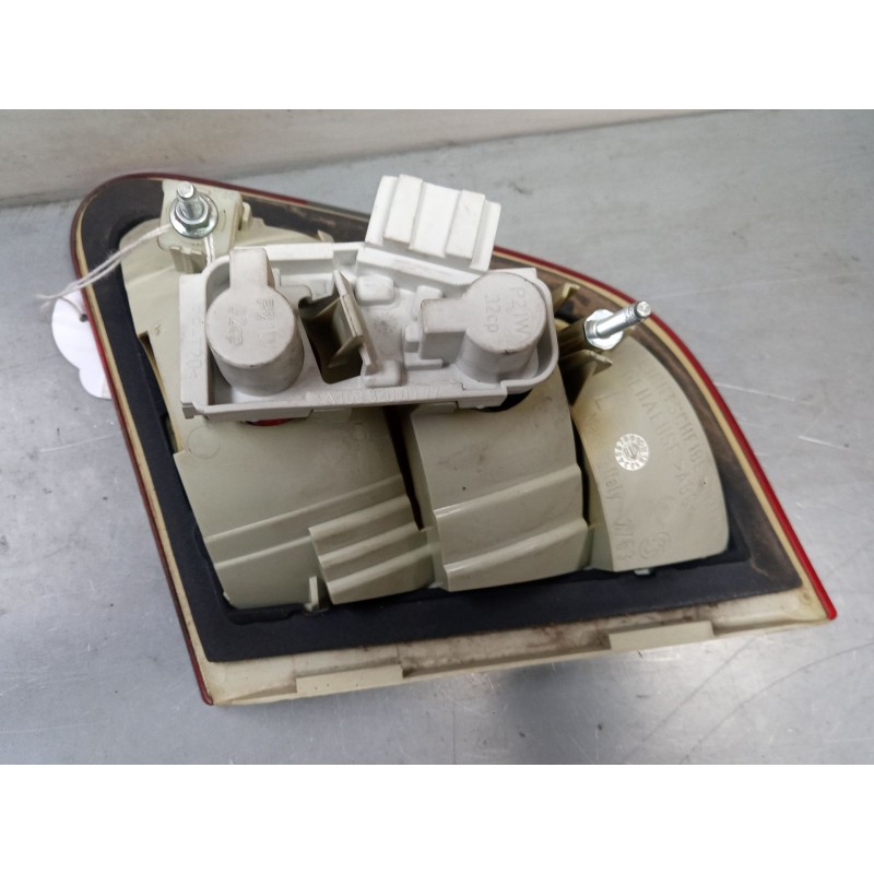 Recambio de piloto trasero porton izquierdo para mercedes-benz clase b sports tourer (w246, w242) b 200 cdi / d (246.208) refere