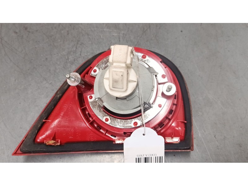 Recambio de piloto trasero porton derecho para volkswagen golf v (1k1) 1.4 16v referencia OEM IAM 1K6945094G 89031778 