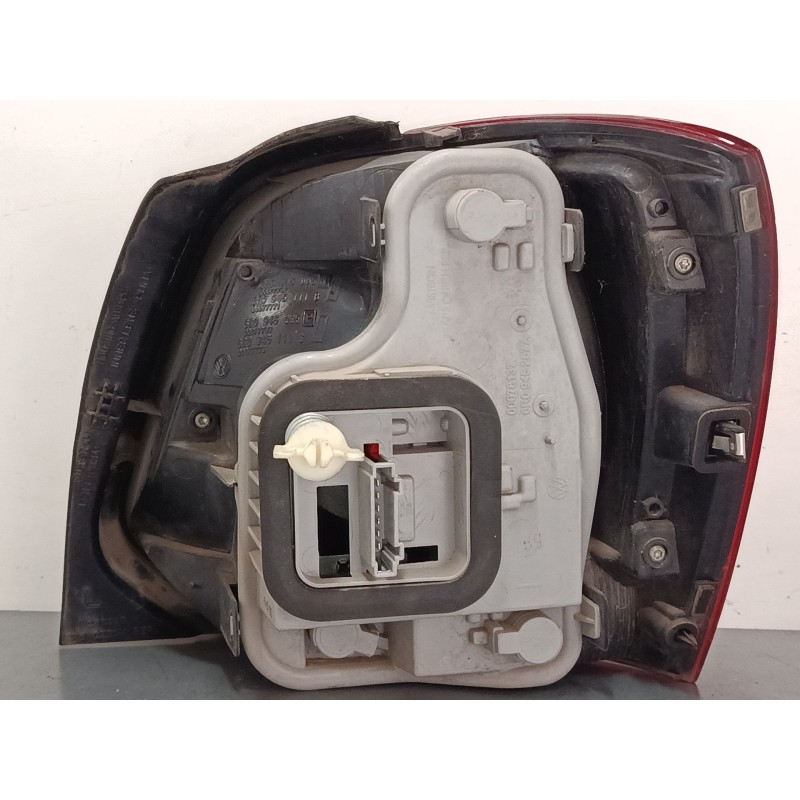 Recambio de piloto trasero izquierdo para volkswagen polo v (6r1, 6c1) 1.2 tdi referencia OEM IAM 6R0945095  