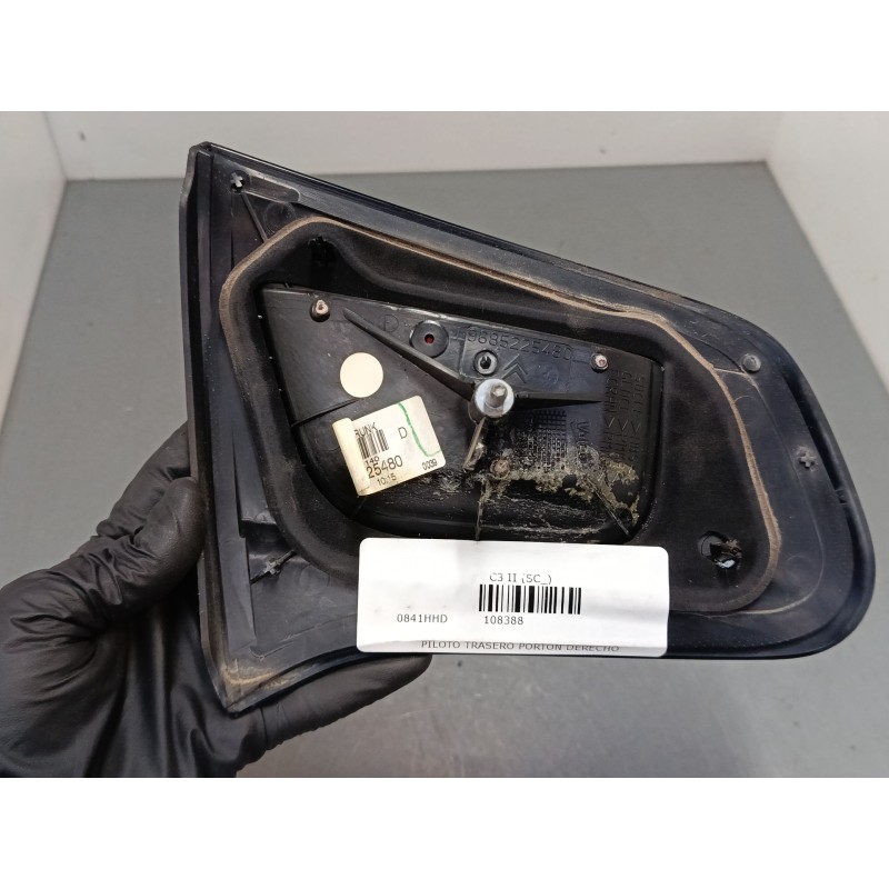 Recambio de piloto trasero porton derecho para citroën c3 ii (sc_) 1.4 hdi 70 (sc8hzc, sc8hr0, sc8hp4) referencia OEM IAM 968522