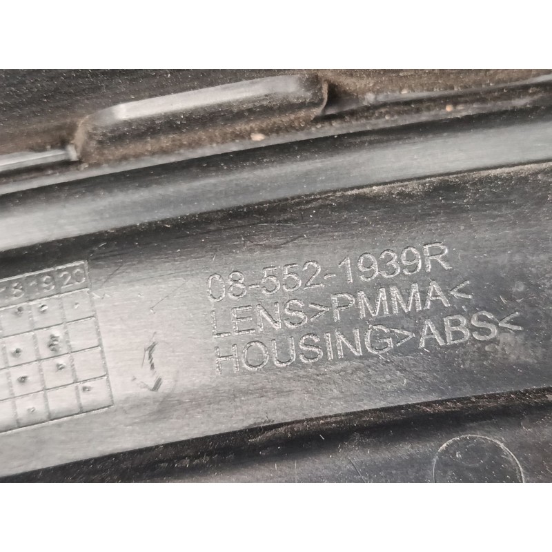 Recambio de piloto trasero derecho para citroën c3 ii (sc_) 1.4 hdi 70 (sc8hzc, sc8hr0, sc8hp4) referencia OEM IAM   