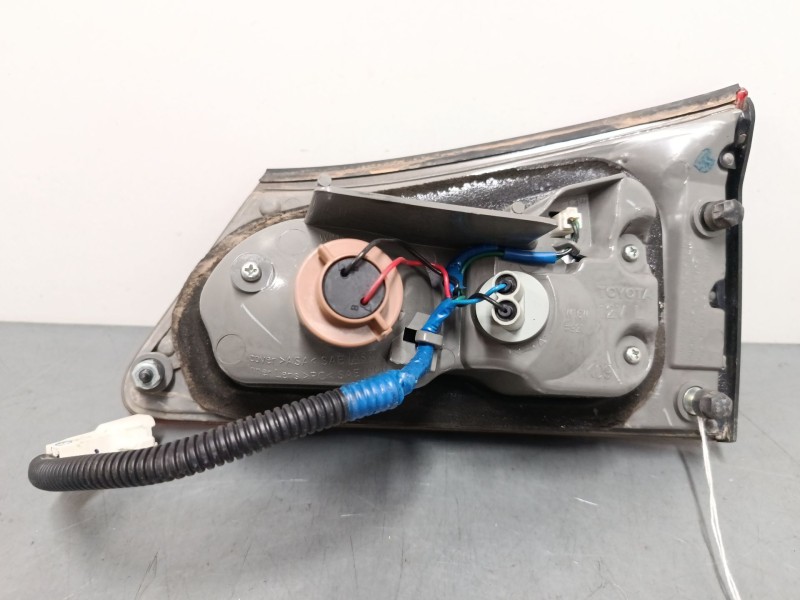 Recambio de piloto trasero porton izquierdo para lexus is ii (_e2_) 220d (ale20) referencia OEM IAM 8159153070  