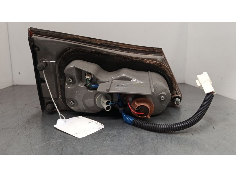 Recambio de piloto trasero porton derecho para lexus is ii (_e2_) 220d (ale20) referencia OEM IAM 8158153070  