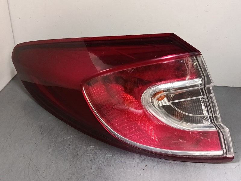 Recambio de piloto trasero izquierdo para renault megane iii grandtour (kz0/1) 1.2 tce (kz2b, kz11) referencia OEM IAM 265550010