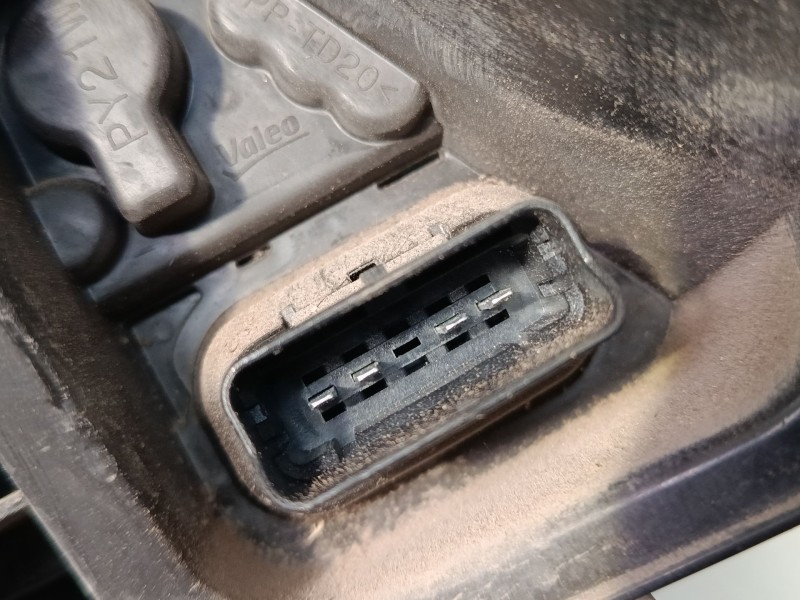 Recambio de piloto trasero izquierdo para renault megane iii grandtour (kz0/1) 1.2 tce (kz2b, kz11) referencia OEM IAM 265550010