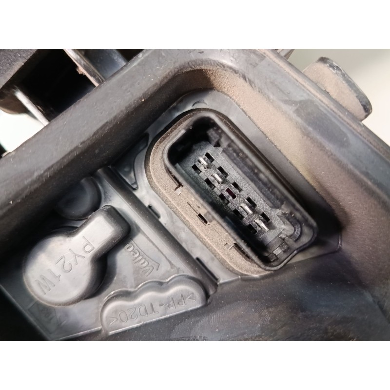Recambio de piloto trasero derecho para renault megane iii grandtour (kz0/1) 1.2 tce (kz2b, kz11) referencia OEM IAM 265500010R 