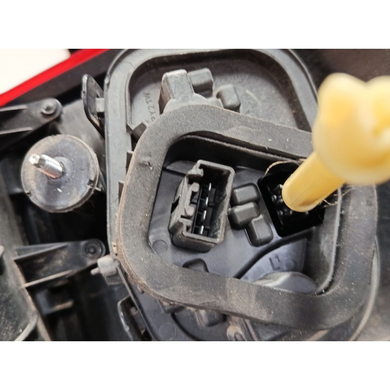 Recambio de piloto trasero izquierdo para ford c-max ii (dxa/cb7, dxa/ceu) 1.6 ti referencia OEM IAM AM5113405BF  