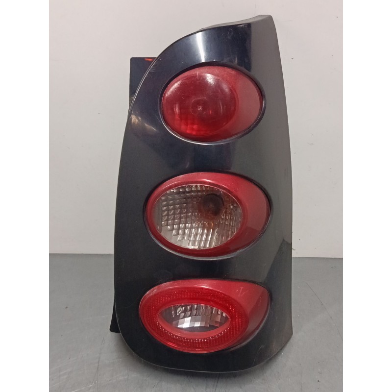 Recambio de piloto trasero derecho para smart fortwo coupé (450) 0.7 (450.352, 450.332) referencia OEM IAM 0011645  