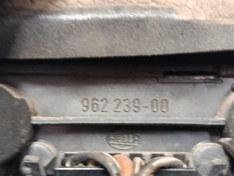 Recambio de piloto trasero izquierdo para seat ibiza ii (6k1) 1.6 i referencia OEM IAM   