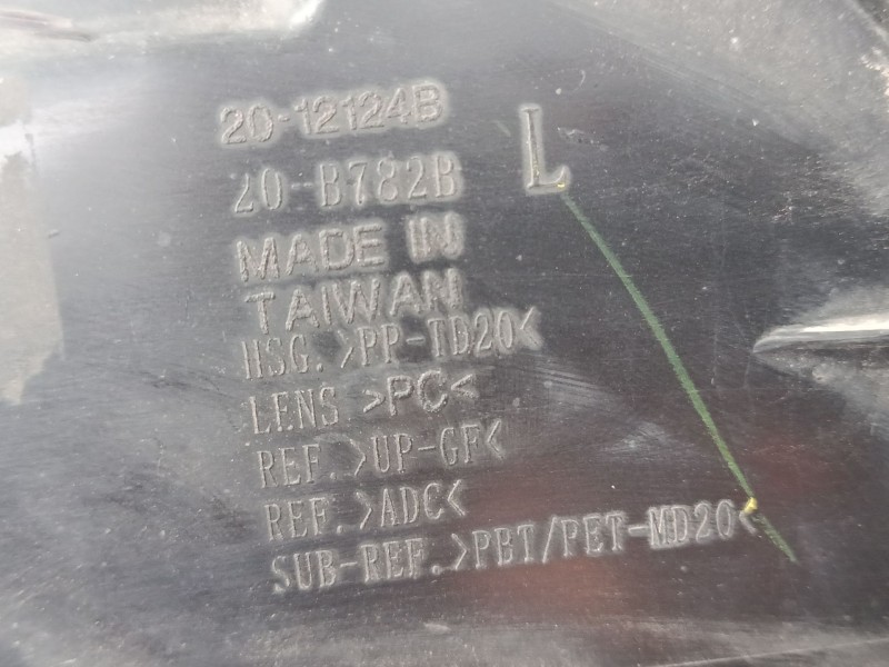 Recambio de faro izquierdo para hyundai i30 (fd) 1.4 referencia OEM IAM 921012R000  
