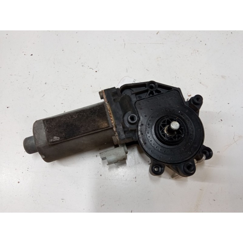 Recambio de motor elevaluna delantero derecho para peugeot 206 sw (2e/k) 1.4 16v referencia OEM IAM   