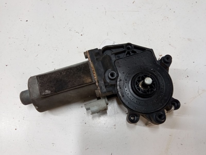 Recambio de motor elevaluna delantero derecho para peugeot 206 sw (2e/k) 1.4 16v referencia OEM IAM   