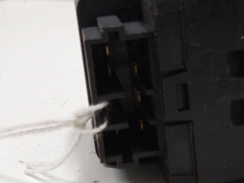 Recambio de mando elevalunas delantero izquierdo para peugeot 306 hatchback (7a, 7c, n3, n5) 2.0 hdi 90 referencia OEM IAM   