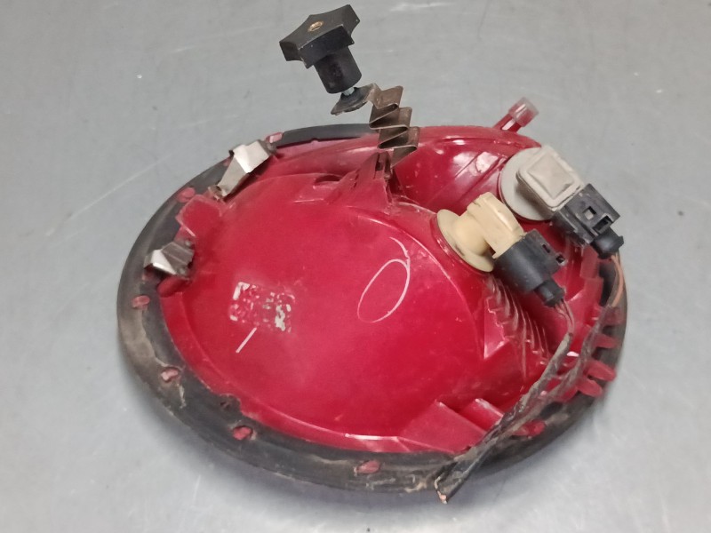 Recambio de piloto trasero izquierdo para volkswagen new beetle (9c1, 1c1) 2.0 referencia OEM IAM   