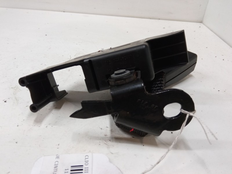 Recambio de anclaje cinturon trasero derecho para renault clio iii (br0/1, cr0/1) 1.5 dci (br17, cr17) referencia OEM IAM   