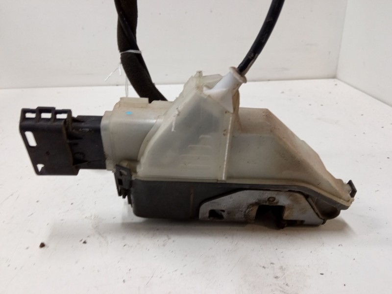 Recambio de cerradura puerta delantera derecha para citroën c3 ii (sc_) 1.0 vti 68 referencia OEM IAM   