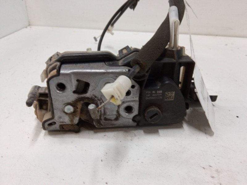 Recambio de cerradura puerta delantera derecha para citroën c3 ii (sc_) 1.0 vti 68 referencia OEM IAM   