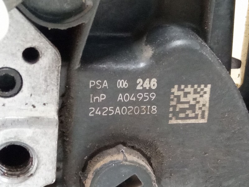 Recambio de cerradura puerta delantera derecha para citroën c3 ii (sc_) 1.0 vti 68 referencia OEM IAM   