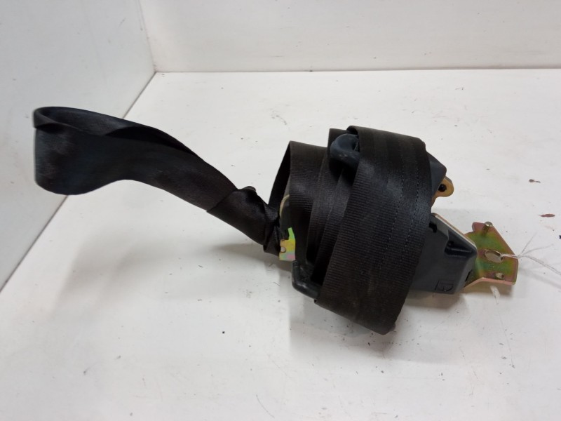 Recambio de cinturon seguridad delantero derecho para peugeot 106 ii (1a_, 1c_) 1.4 i referencia OEM IAM   