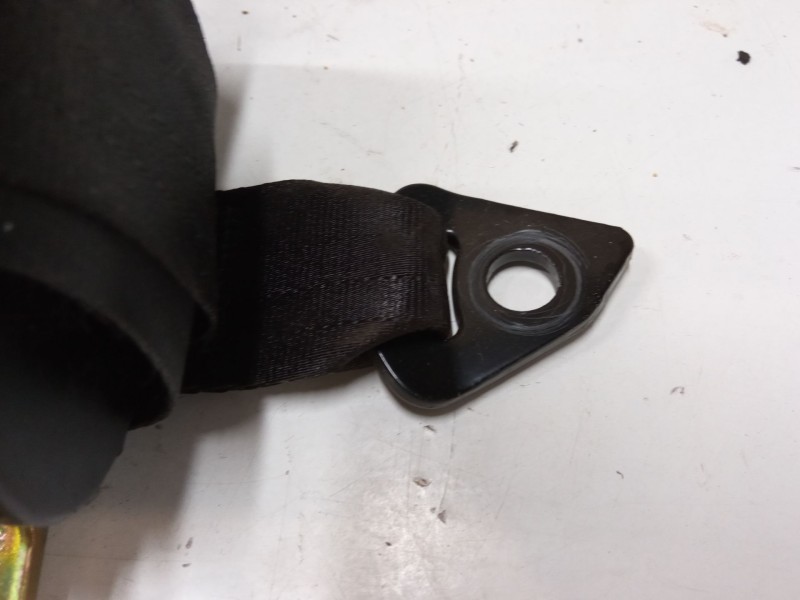 Recambio de cinturon seguridad delantero derecho para peugeot 106 ii (1a_, 1c_) 1.4 i referencia OEM IAM   
