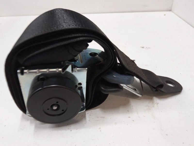 Recambio de cinturon seguridad delantero derecho para opel combo tour 1.6 referencia OEM IAM   