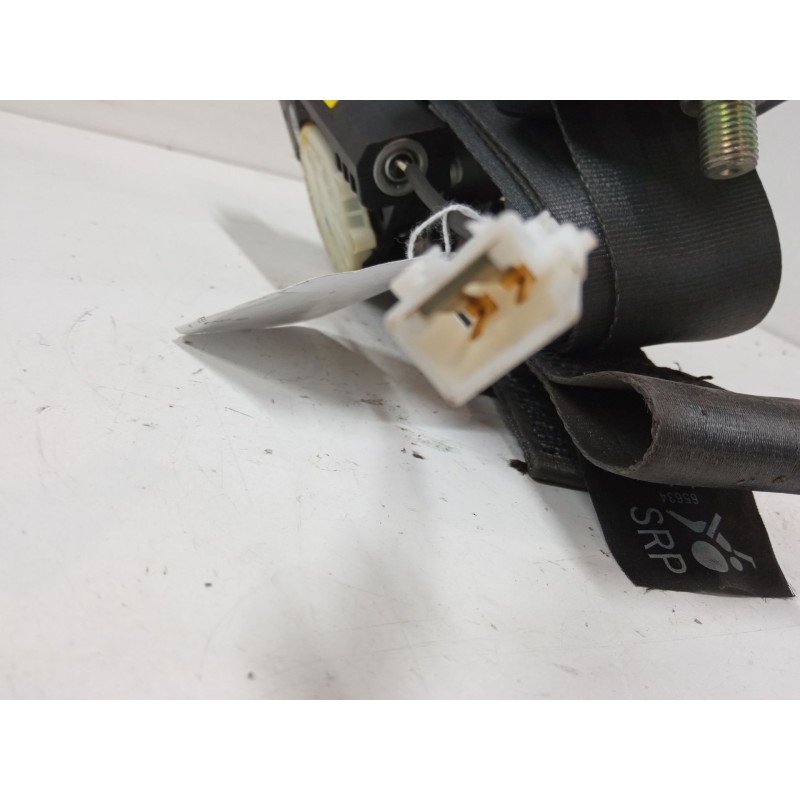 Recambio de cinturon seguridad delantero derecho 3p para renault clio iii (br0/1, cr0/1) 1.5 dci (br17, cr17) referencia OEM IAM