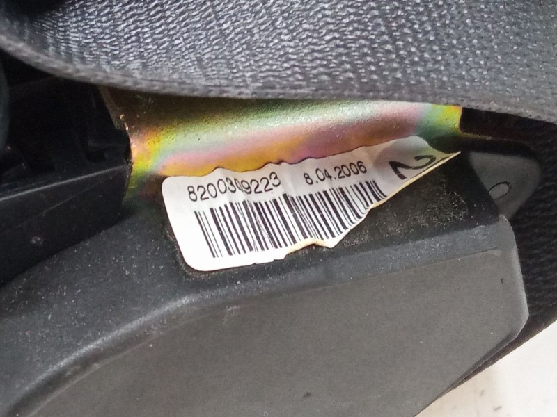 Recambio de cinturon seguridad trasero derecho para renault scénic ii (jm0/1_) 2.0 (jm05, jm0u, jm1n, jm1u, jm2v) referencia OEM
