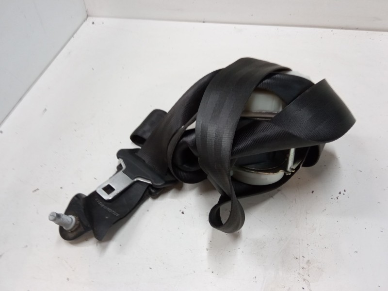 Recambio de cinturon seguridad trasero derecho para citroën c3 ii (sc_) 1.0 vti 68 referencia OEM IAM   