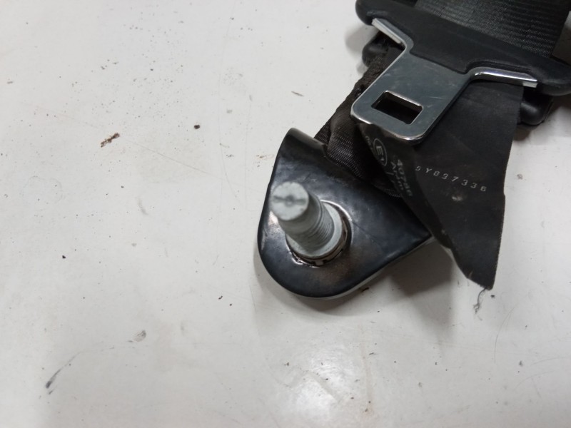 Recambio de cinturon seguridad trasero derecho para citroën c3 ii (sc_) 1.0 vti 68 referencia OEM IAM   