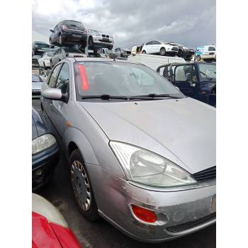FORD FOCUS I SEDÁN (DFW)