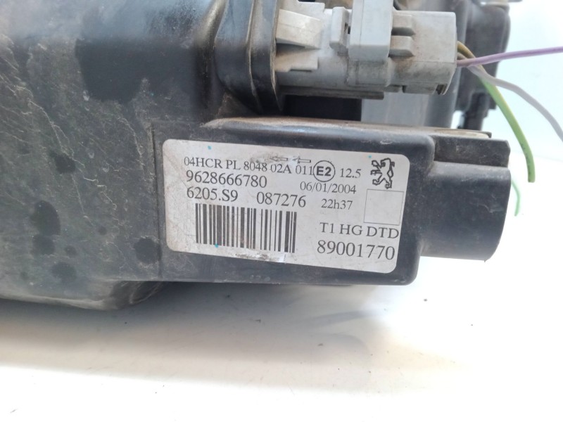 Recambio de faro derecho para peugeot 206 sw (2e/k) 1.4 hdi referencia OEM IAM 9628666780  