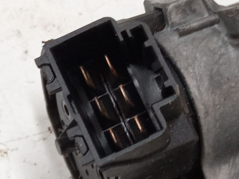 Recambio de clausor para seat ibiza iv (6j5, 6p1) 1.2 referencia OEM IAM 6R0905851D  