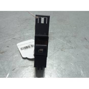 MANDO ELEVALUNAS DELANTERO IZQUIERDO 6902176 