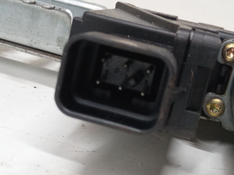 Recambio de elevalunas electrico delantero izquierdo para opel combo tour 1.6 referencia OEM IAM 24462795  
