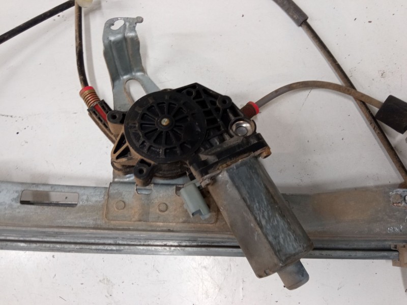 Recambio de elevalunas electrico derecho 3p para peugeot 206 hatchback (2a/c) 1.4 i referencia OEM IAM   
