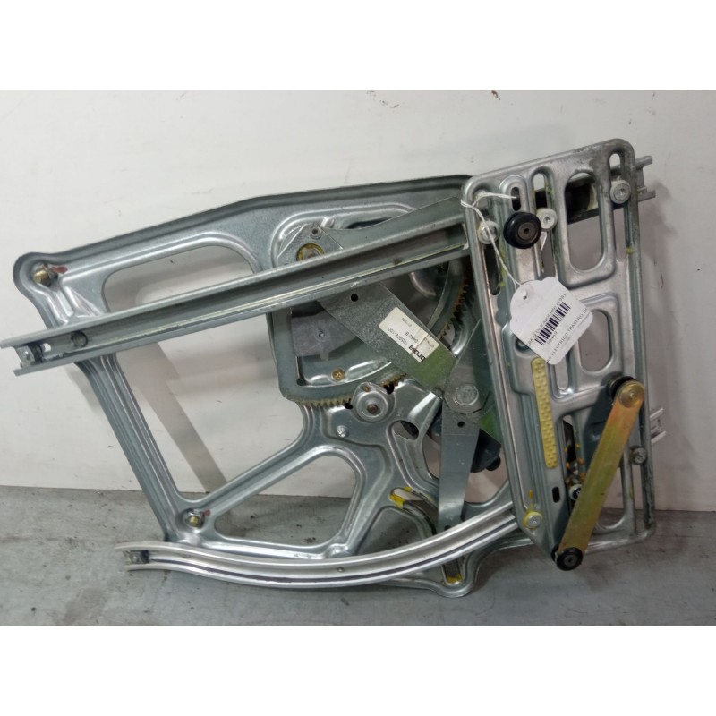Recambio de elevalunas electrico trasero derecho para opel astra g descapotable (t98) 1.6 (f67) referencia OEM IAM  105978100 