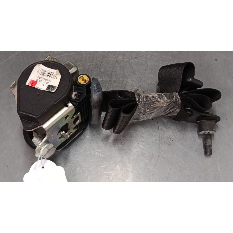 Recambio de cinturon seguridad delantero izquierdo para mercedes-benz clase a (w169) a 160 (169.031, 169.331) referencia OEM IAM
