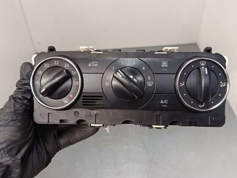 Recambio de mando calefaccion / a/a para mercedes-benz clase a (w169) a 160 (169.031, 169.331) referencia OEM IAM A1699000900  