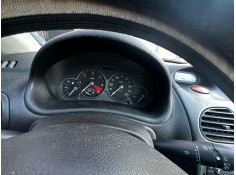 peugeot 206 hatchback (2a/c) del año 2002 2