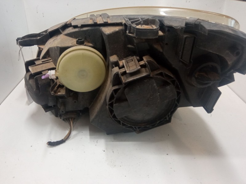 Recambio de faro derecho para mercedes-benz clase b sports tourer (w245) b 180 cdi (245.207) referencia OEM IAM A1698201861  