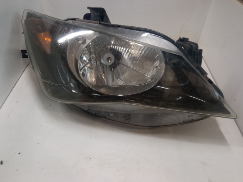 Recambio de faro derecho para seat ibiza iv (6j5, 6p1) 1.2 referencia OEM IAM 6J1941022J  