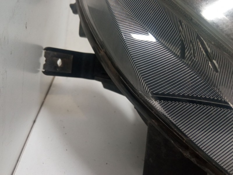 Recambio de faro derecho para seat ibiza iv (6j5, 6p1) 1.2 referencia OEM IAM 6J1941022J  