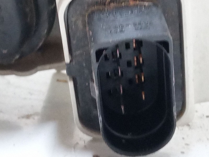 Recambio de faro derecho para volkswagen polo iii (6n1) 60 1.4 referencia OEM IAM   