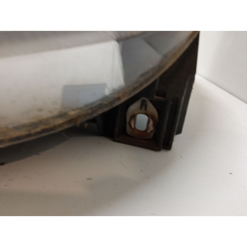 Recambio de faro izquierdo para mercedes-benz clase b sports tourer (w245) b 180 cdi (245.207) referencia OEM IAM A1698201761  