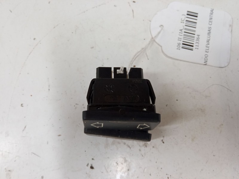 Recambio de mando elevalunas central para peugeot 106 ii (1a_, 1c_) 1.4 i referencia OEM IAM   