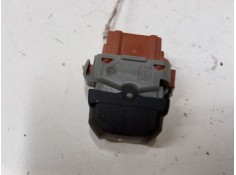 Recambio de mando elevalunas delantero derecho para renault clio iii (br0/1, cr0/1) 1.5 dci (br17, cr17) referencia OEM IAM    2